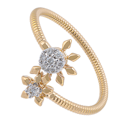 Fascinating Floral Diamond Ring