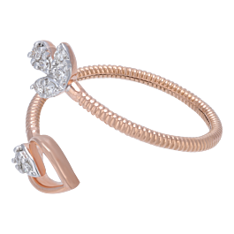 Gorgeous Leaf Design Diamond Ring
