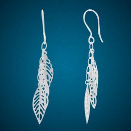Charming Leaf Design Silver Earrings