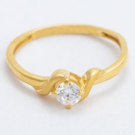 Eye Catchy Single Stone Gold Rings
