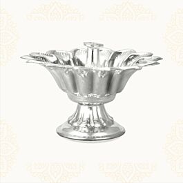 Beautiful Lotus Design Silver Lamp