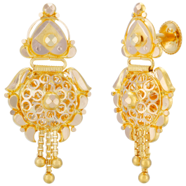 Attractive Glossy Finish Gold Earrings