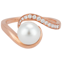 Fancy Beautiful Single Pearl Diamond Rings