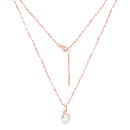 Perfect Ornate Chic Pearl Diamond Necklaces