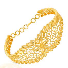 Eye Catchy Floral Design Gold Bracelets